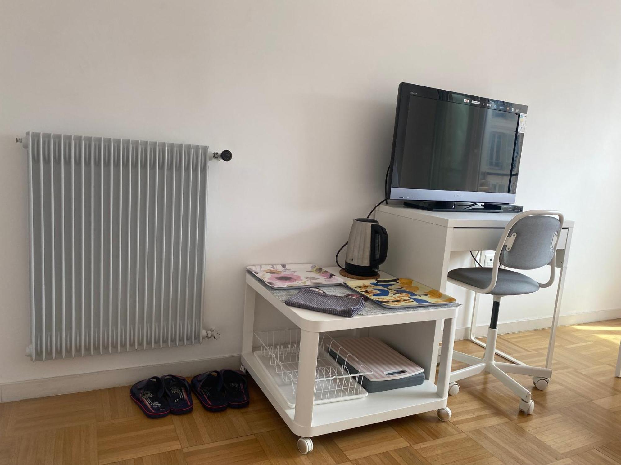 Mirela'S Private Room With Key, Ac, Lift & Balcony In The Center Of Nice On The Cote D'Azur Exterior photo
